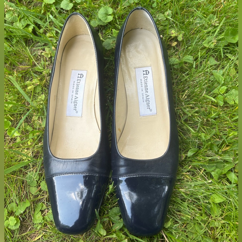 Etienne Aigner Black Leather‎ Patent Cap Toe Block Heel Pumps Womens 6.5